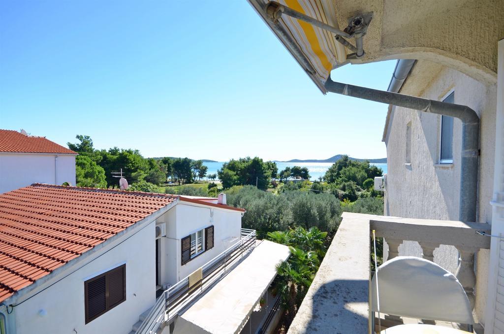 Apartments And Rooms On The Beach Vodice Exterior photo