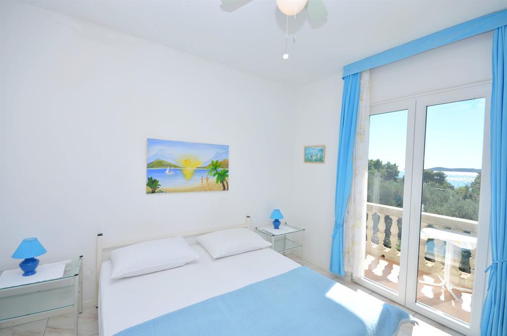 Apartments And Rooms On The Beach Vodice Exterior photo